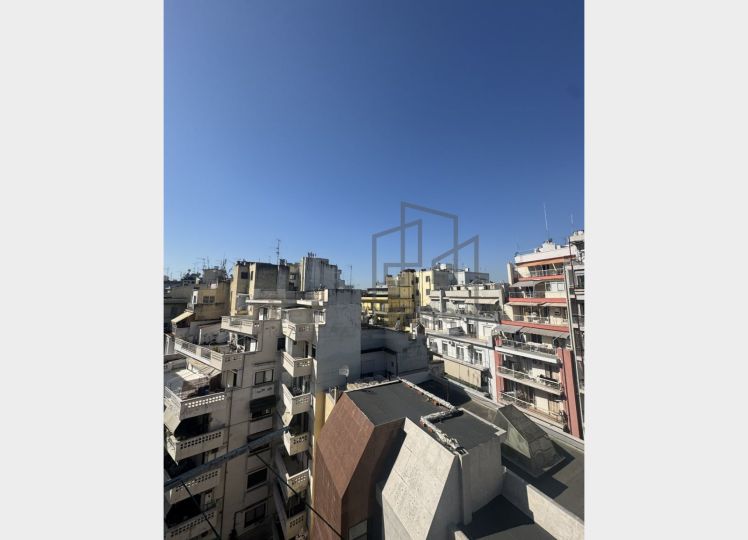 Επενδυτικό Διαμέρισμα δίπλα από την Πλατεία Ναυαρίνου – Κέντρο Θεσσαλονίκης