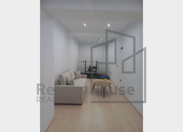Ανακαινισμένο Loft 90 τ.μ. σε Κεντρικό Σημείο Πόλης