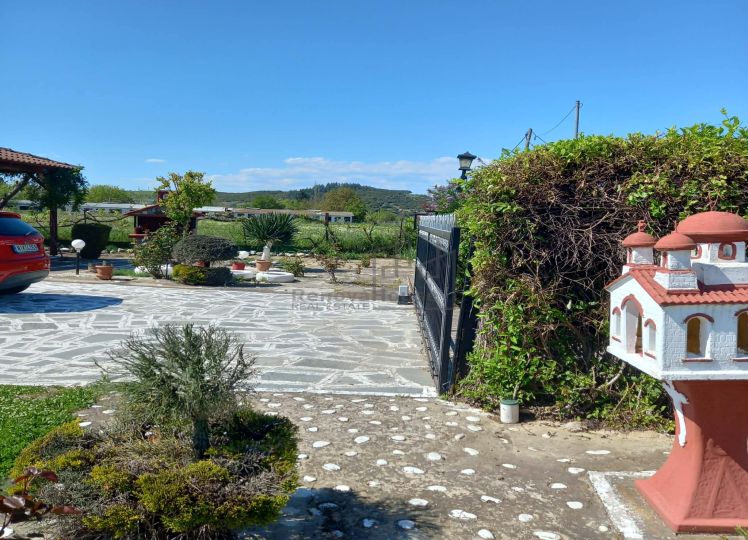 ΜΟΝΟΚΑΤΟΙΚΙΑ|ΜΕΛΙΣΣΟΥΡΓΟΣ|220.000€ 