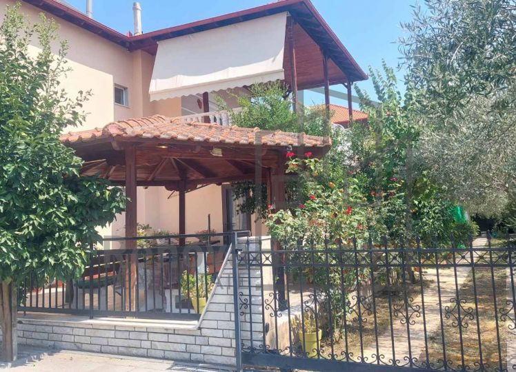 ΔΥΟ ΑΚΙΝΗΤΑ ΜΑΖΙ ΠΡΟΣ ΠΩΛΗΣΗ