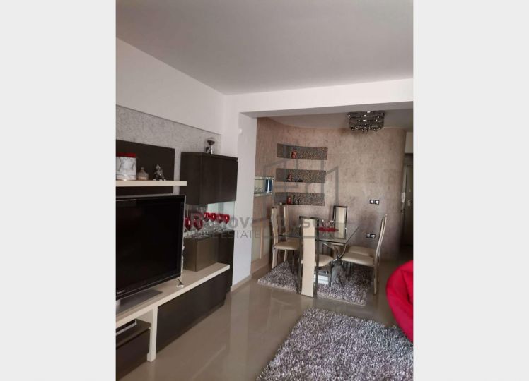 ΕΞΑΙΡΕΤΙΚΟ ΔΙΑΜΕΡΙΣΜΑ ΣΤΟ ΚΕΝΤΡΟ ΤΗΣ ΘΕΣΣΑΛΟΝΙΚΗΣ