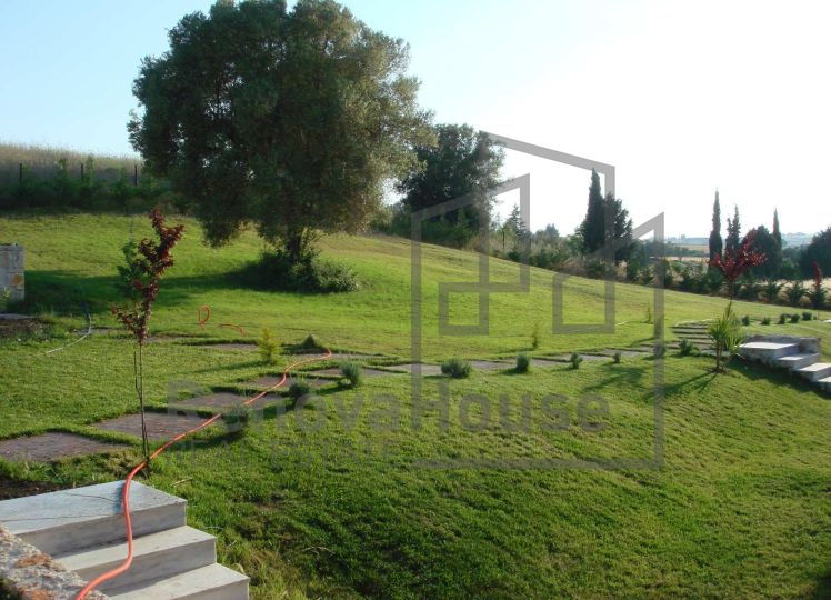Ημιτελές Συγκρότημα Κατοικιών προς Πώληση – Καλλιθέα | 700 μ. από τη Θάλασσα | €1.200.000