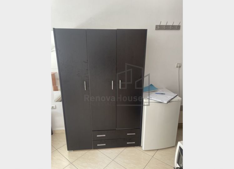 ΣΤΟΥΝΤΙΟ ΣΤΗΝ ΜΑΡΚΟΥ ΜΠΟΤΣΑΡΗ. 