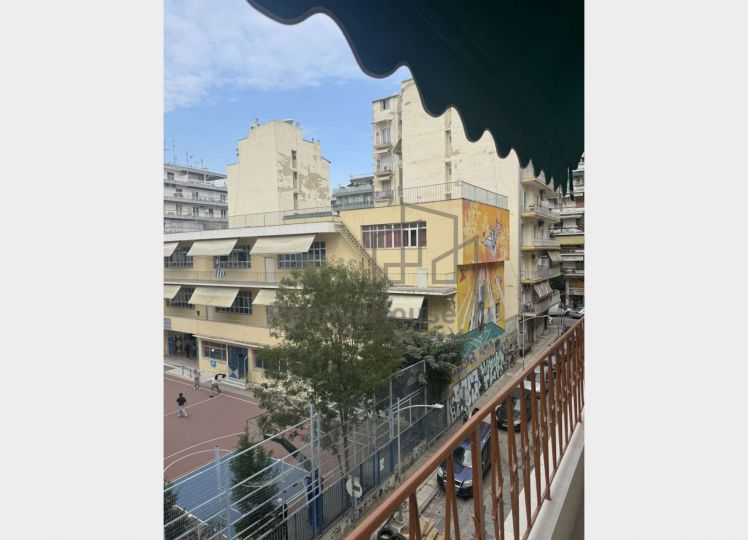 Πλήρως ανακαινισμένο διαμέρισμα στο Ιστορικό Κέντρο – δίπλα στα Πανεπιστήμια