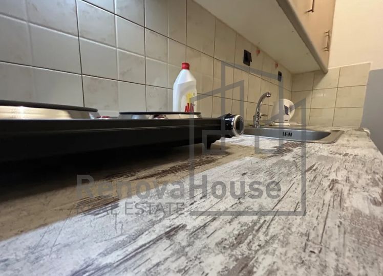 Πωλείται διαμέρισμα 35τ.μ. – Ημιώροφος, ανακαινισμένο