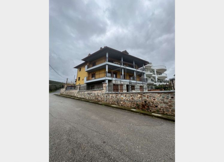 Πώληση Τριών Οροφοδιαμερισμάτων 150 τ.μ. το Καθένα – Νέα Ραιδεστός