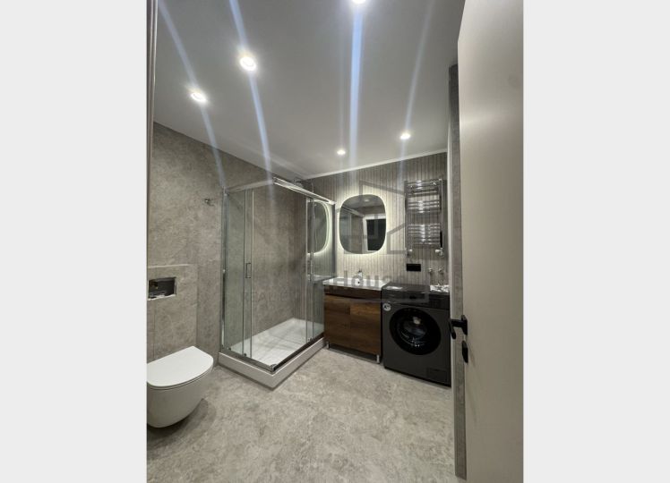 ΑΝΑΚΑΙΝΙΣΜΕΝΟ ΑΚΙΝΗΤΟ ΕΠΙ ΤΗΣ ΚΑΣΣΑΝΔΡΟΥ