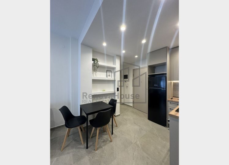 ΑΝΑΚΑΙΝΙΣΜΕΝΟ ΑΚΙΝΗΤΟ ΕΠΙ ΤΗΣ ΚΑΣΣΑΝΔΡΟΥ