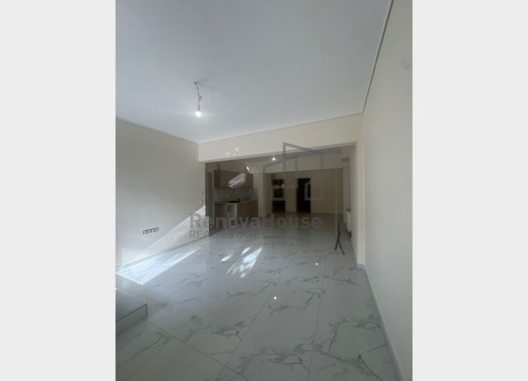 Μαλακοπή – Πλήρως ανακαινισμένο διαμέρισμα 84 τ.μ. με ιδιωτική αυλή